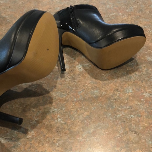 Black Booties!! - Picture 4 of 4